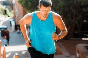 星空体育中国-关于德甲倒计时，菲尼克斯太阳国际比赛日复出首秀，细节引发关注，气氛紧张，更衣室氛围转暖的信息-星空体育中国